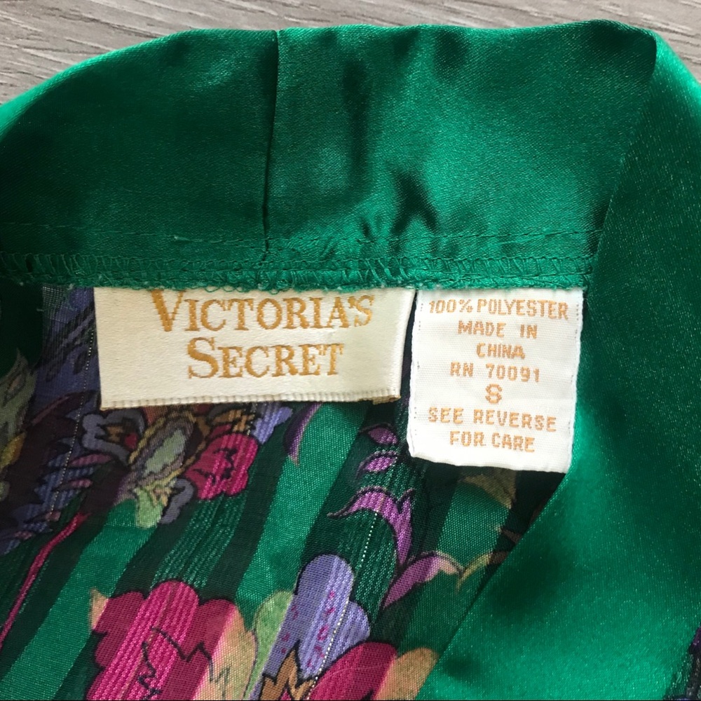 Victoria’s Secret Gold Label Pajamas (read descrp) - Picture 3 of 4